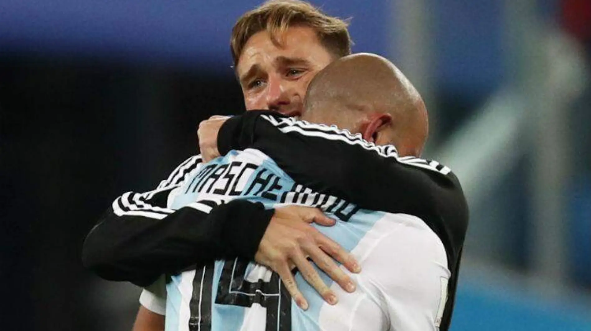 Lucas Biglia mascherano REUTERS